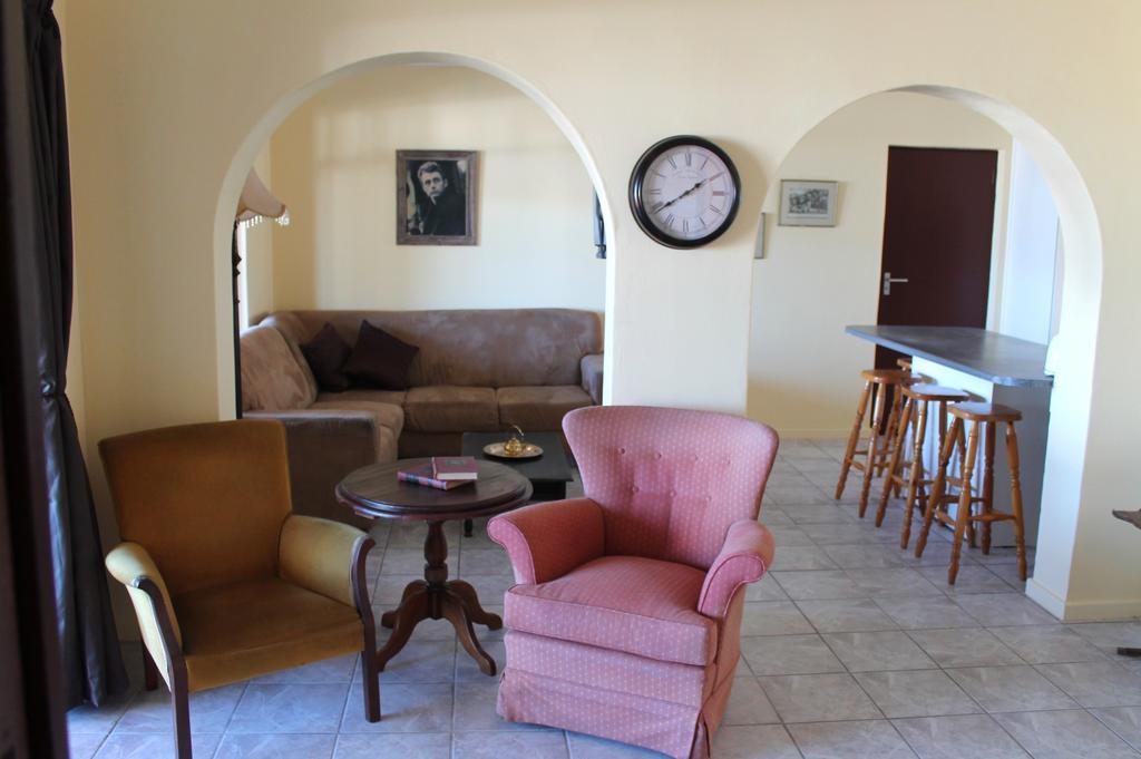 Goblin'S Inn Stompneusbaai Ngoại thất bức ảnh