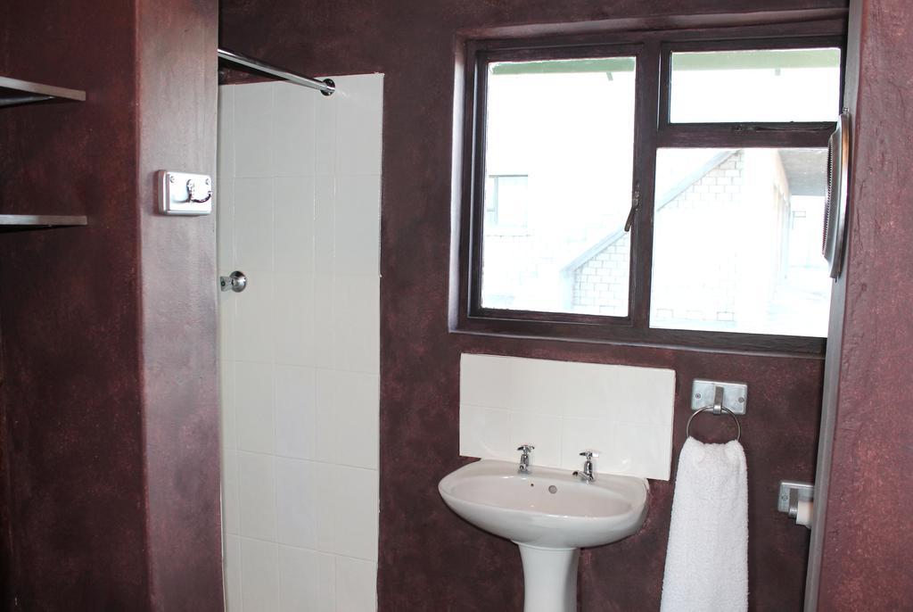 Goblin'S Inn Stompneusbaai Ngoại thất bức ảnh